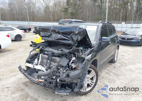 2015 Mercedes-Benz Glk 350 4Matic z USA, uszkodzony, nr VIN WDCGG8JB7FG356254